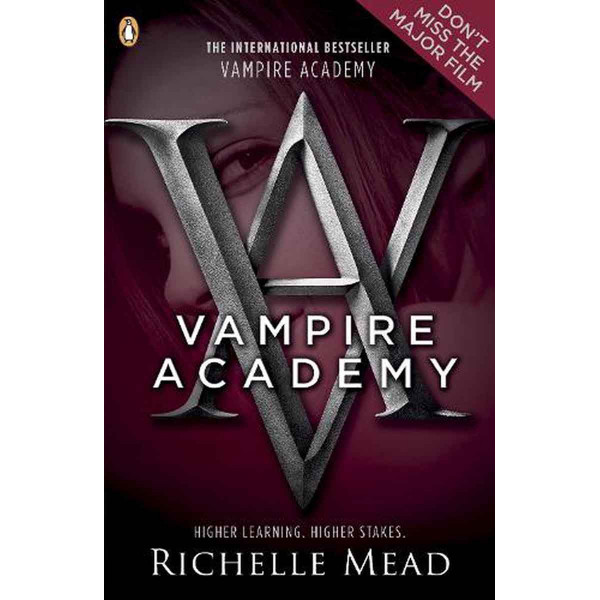 VAMPIRE ACADEMY 