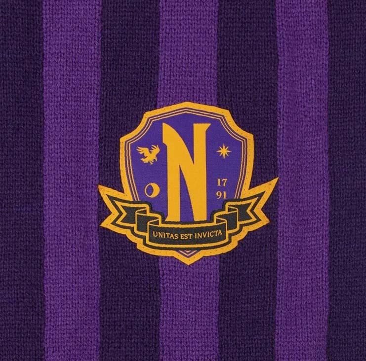 Šal NEVERMORE ACADEMY PURPLE 